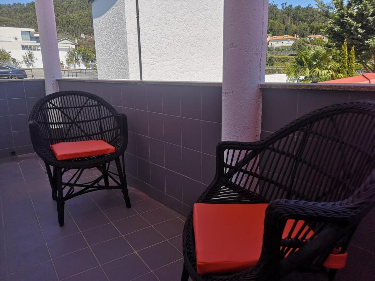 Leonchic - Guest House Com Piscina De Agua Salgada Barcelos Ngoại thất bức ảnh